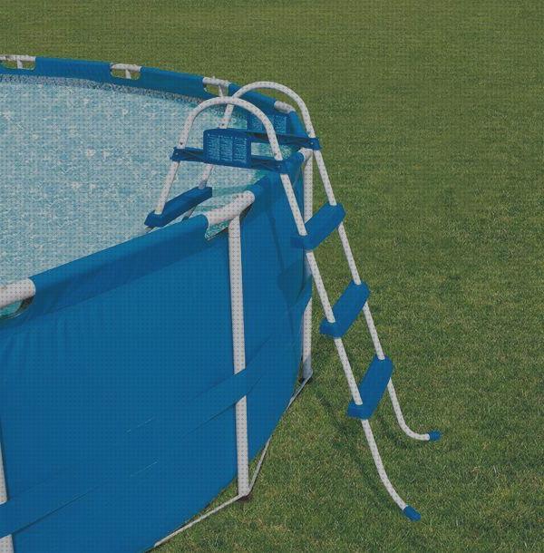 Review de escalera plástico piscina