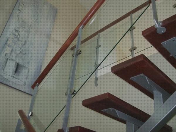 ¿Dónde poder comprar escaleras escaleras acero inoxidable y madera?